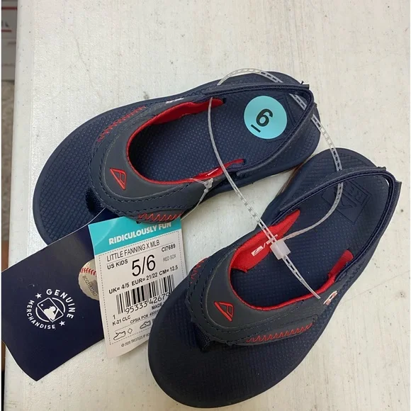 Boston Ref Sox REEF sandals kids 5/6 - Picture 2 of 6